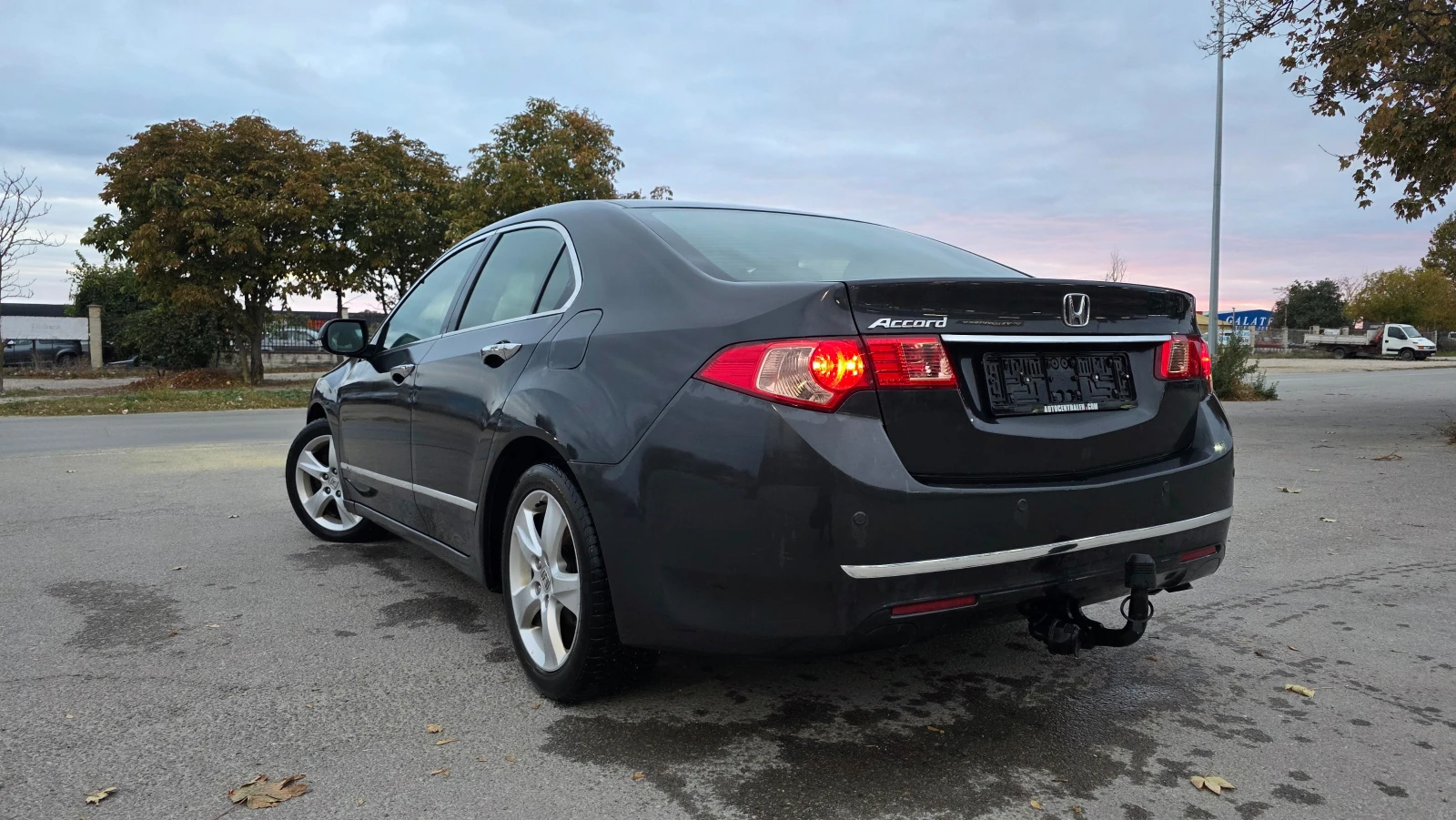Honda Accord УНИКАТ, снимка 4 - Автомобили и джипове - 56662064