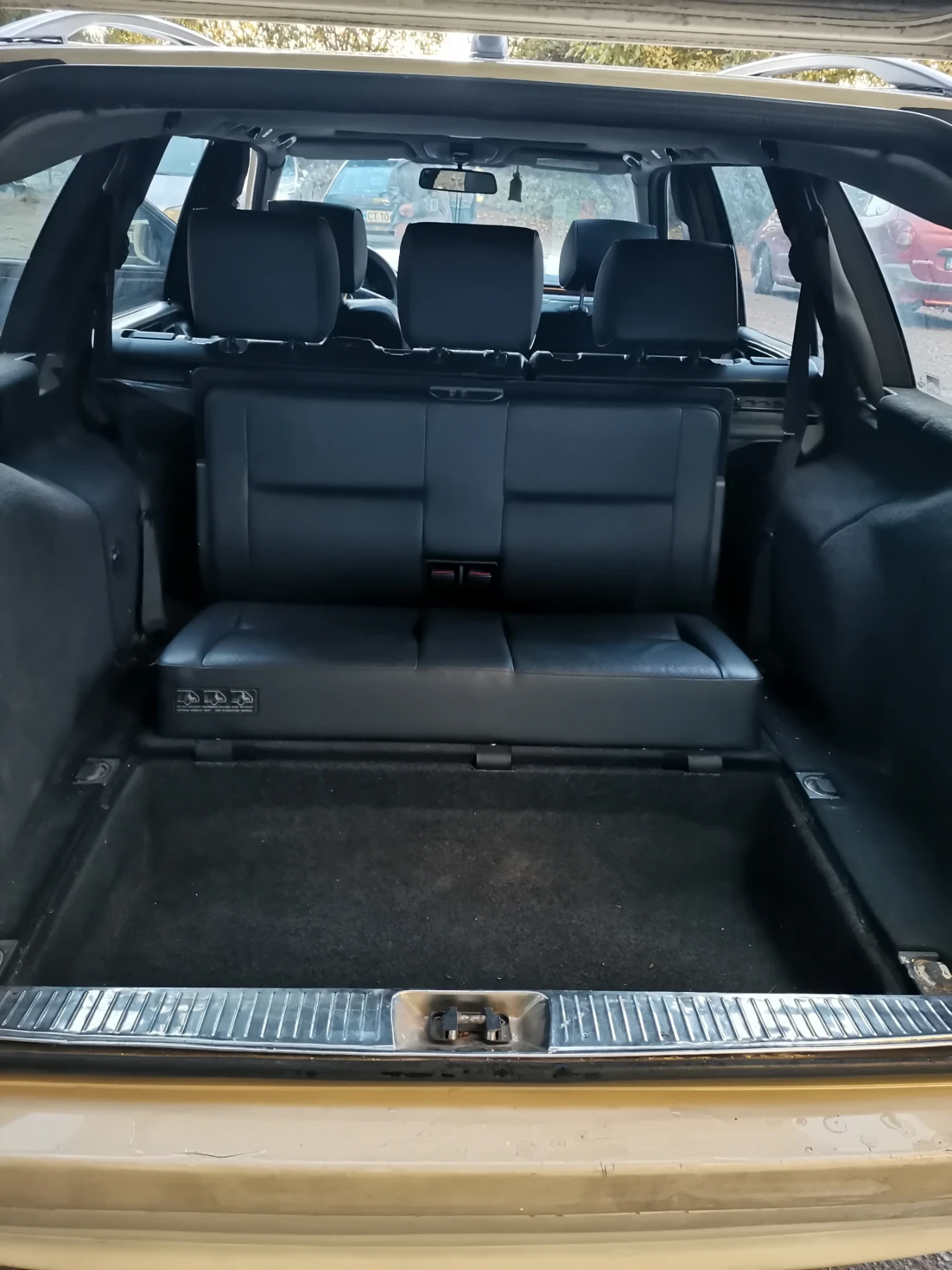 Mercedes-Benz E 220 2.2 cdi, снимка 5 - Автомобили и джипове - 56679482