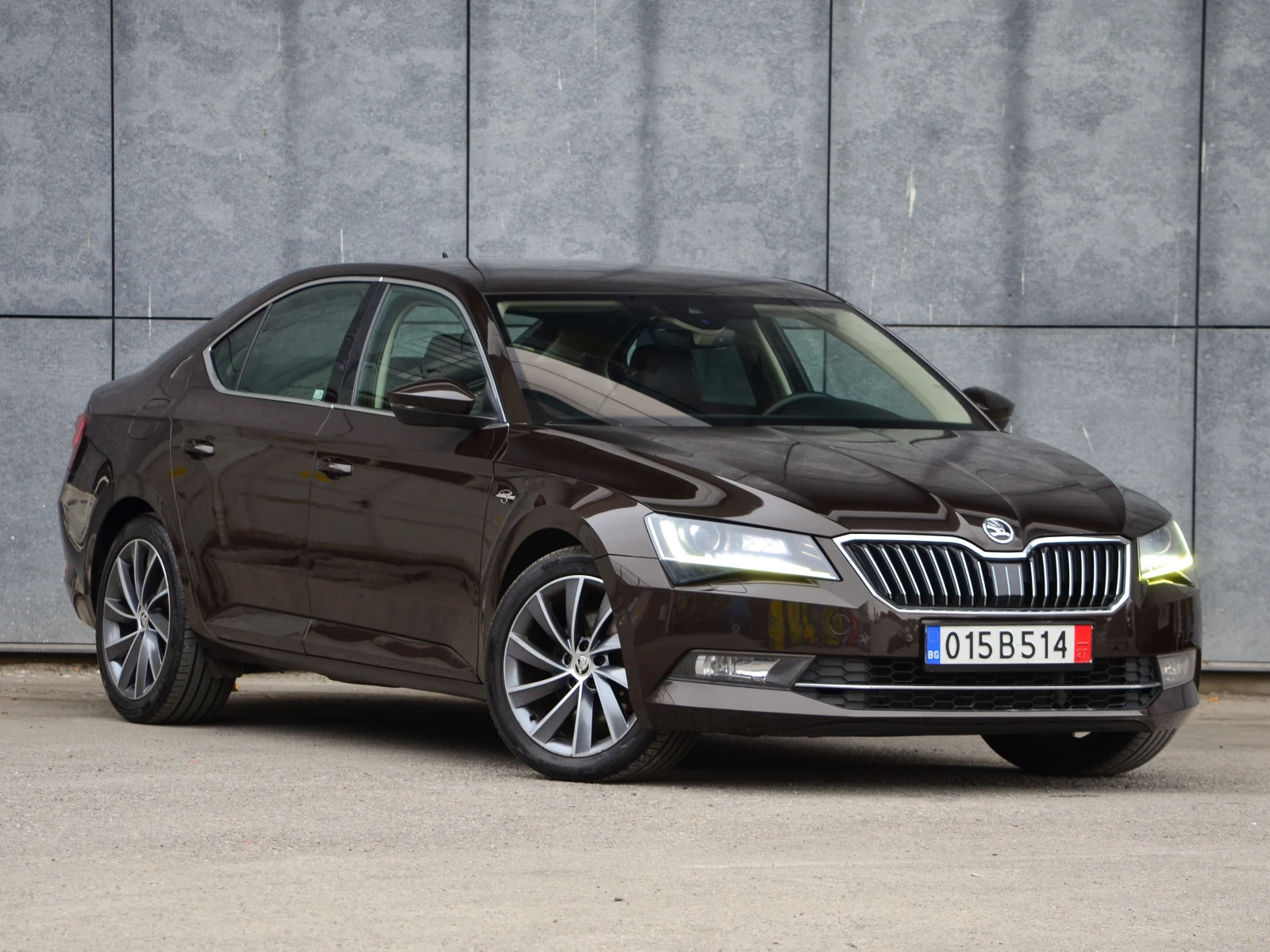 Skoda Superb 2.0TDI Laurin&Klement 190HP 4X4 | Mobile.bg � ����������� 3