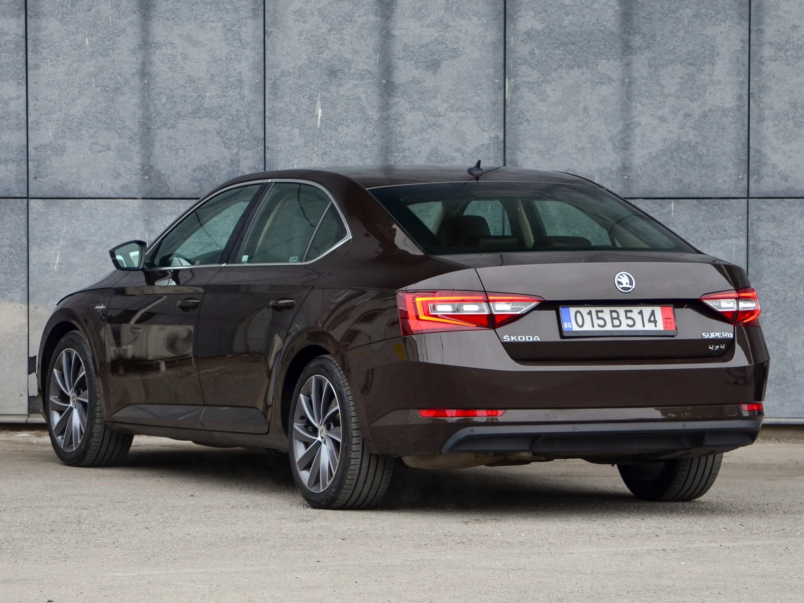 Skoda Superb 2.0TDI Laurin&Klement 190HP 4X4 | Mobile.bg � ����������� 6