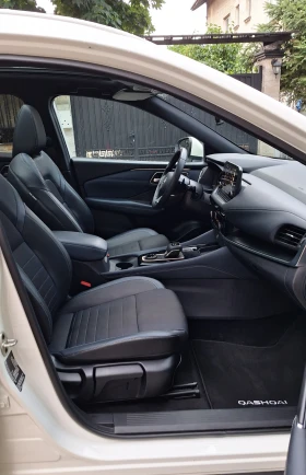 Nissan Qashqai NISSAN QASHQAI 4х4 БЕНЗИН/ХИБРИД АВТОМАТИК  TEKNA, снимка 4