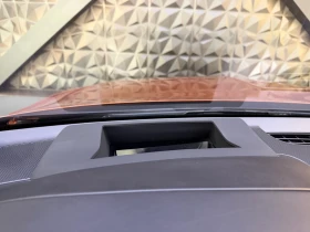 Bentley Bentayga V8 * FULL Екстри* ПАНОРАМА* HEAD UP* NAIM, снимка 13