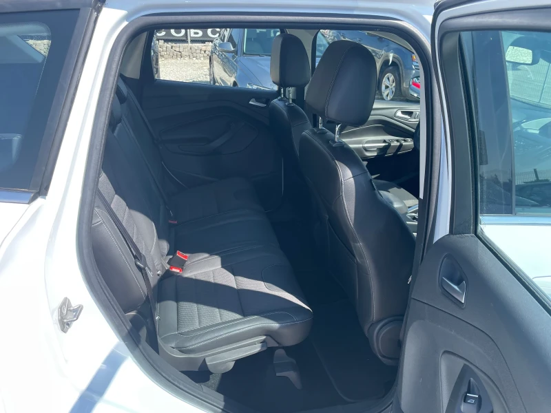 Ford Kuga 1.6, снимка 13 - Автомобили и джипове - 47103669