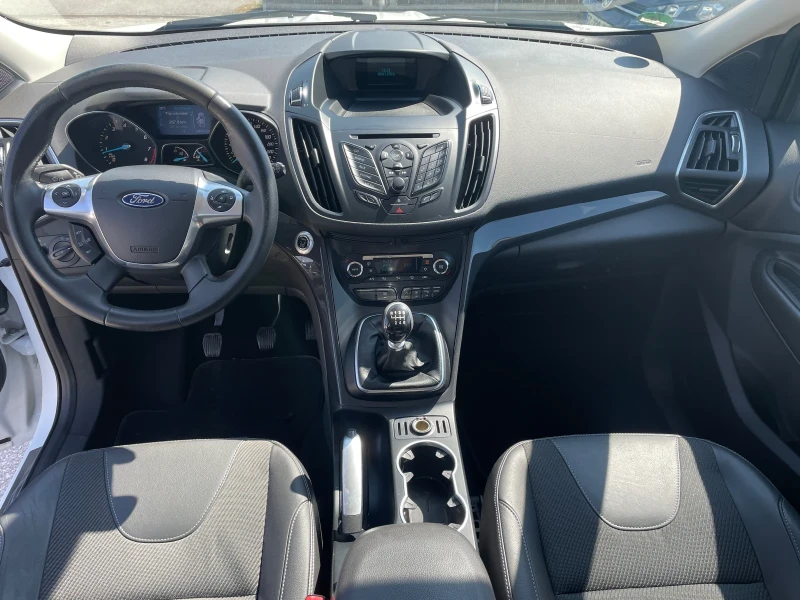 Ford Kuga 1.6, снимка 9 - Автомобили и джипове - 47103669