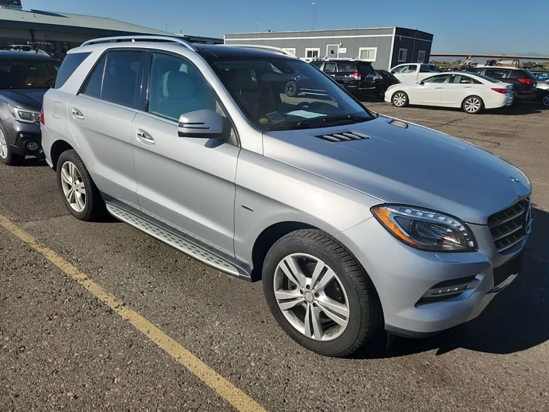 Mercedes-Benz ML 350 CAMERA* OBDUHVANE* KEYLESS* LANE KEEP ASSISTANT* P, снимка 2 - Автомобили и джипове - 47254889