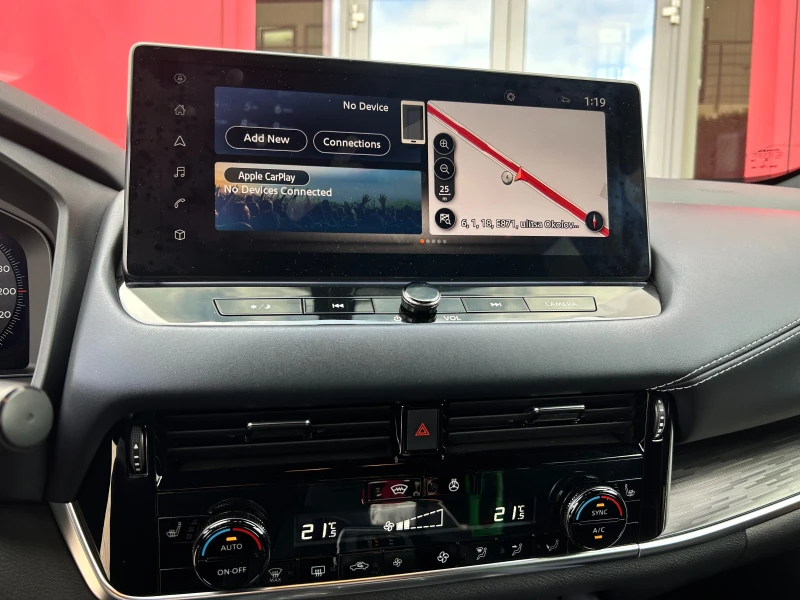 Nissan Qashqai 1.3 DIG-T Tekna A/T, снимка 6 - Автомобили и джипове - 52047042