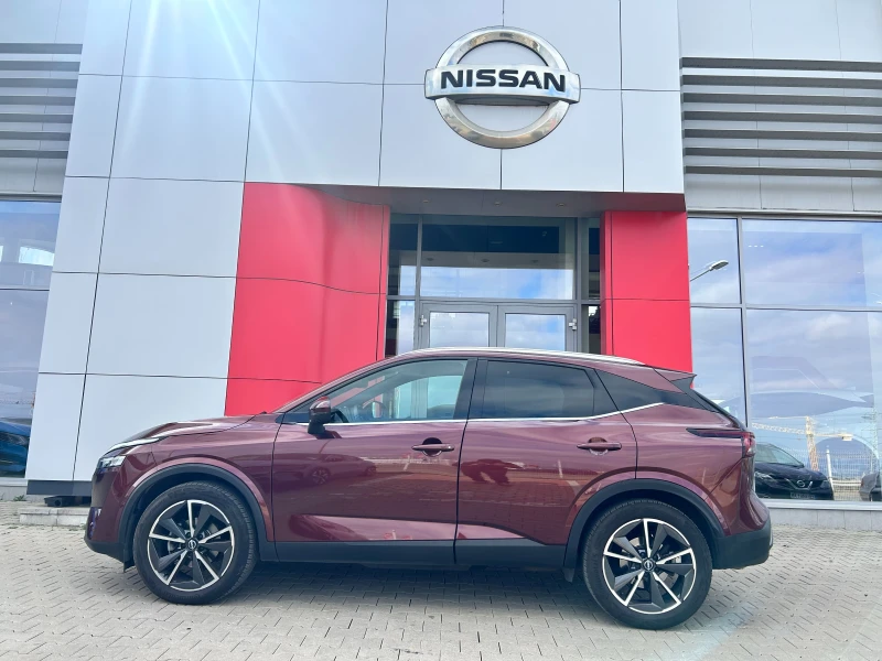 Nissan Qashqai 1.3 DIG-T Tekna A/T, снимка 2 - Автомобили и джипове - 52047042