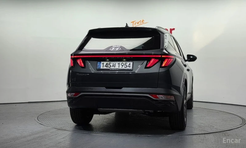 Hyundai Tucson, снимка 4 - Автомобили и джипове - 52322798