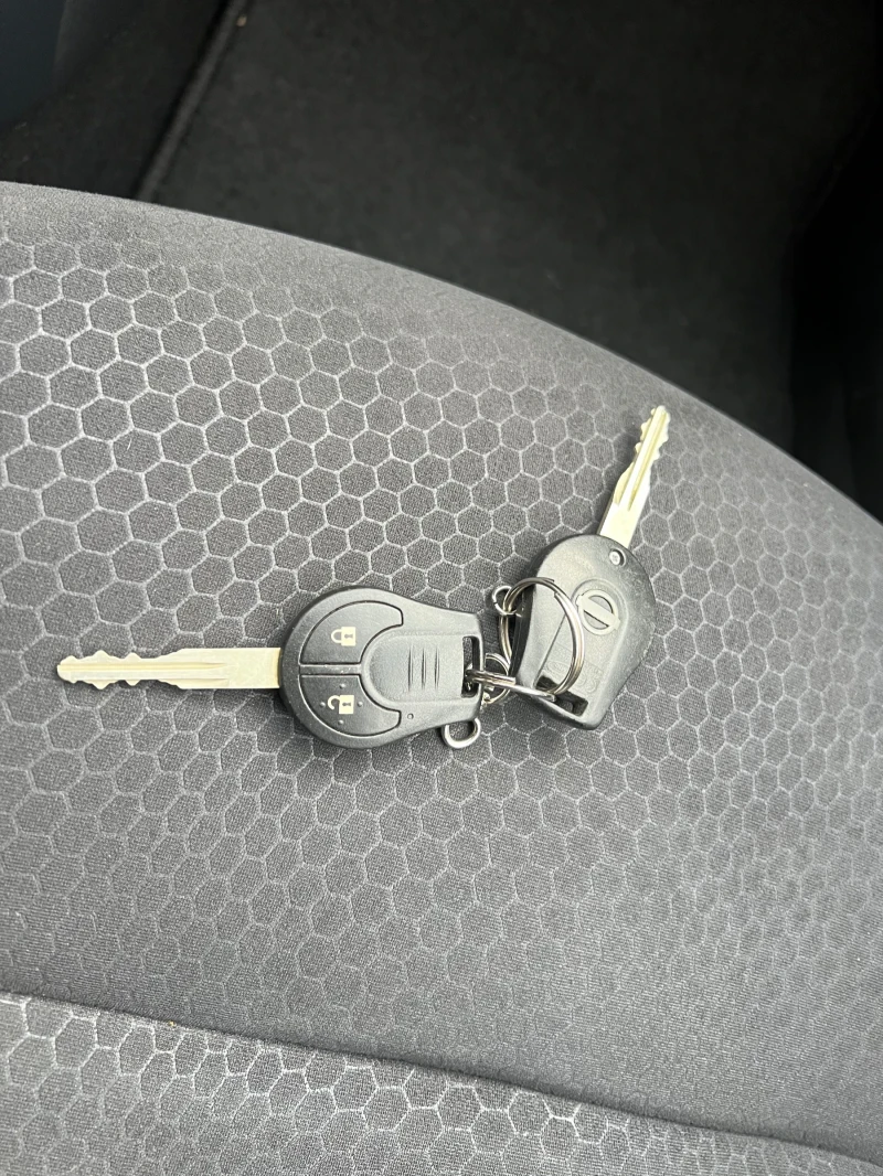 Nissan Juke 1.5dci klimatronik, снимка 12 - Автомобили и джипове - 52648840