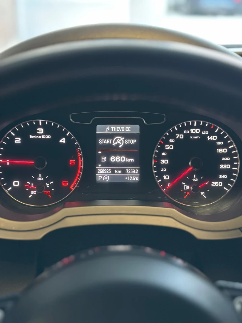 Audi Q3 2.0TDI/177кс/Sline/S-tronic/4x4/подгрев/парктроник, снимка 12 - Автомобили и джипове - 52742491