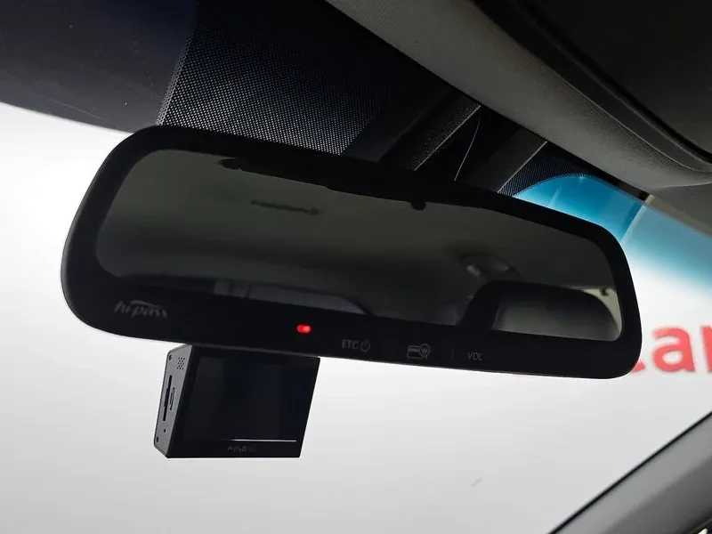 Kia Sorento 2.2 CRDI 4WD, снимка 16 - Автомобили и джипове - 54265426