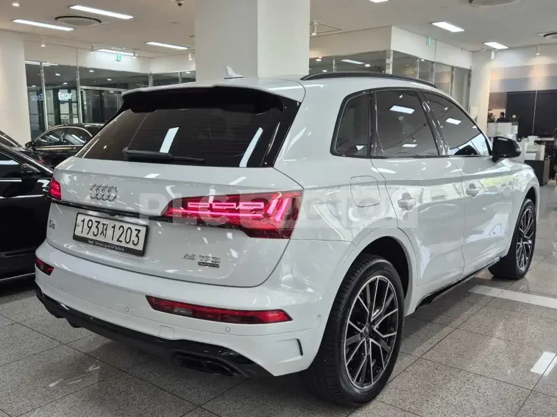 Audi Q5 45TFSI| 360| DISTRONIC| �����| ������� ��������� | Mobile.bg � ����������� 3
