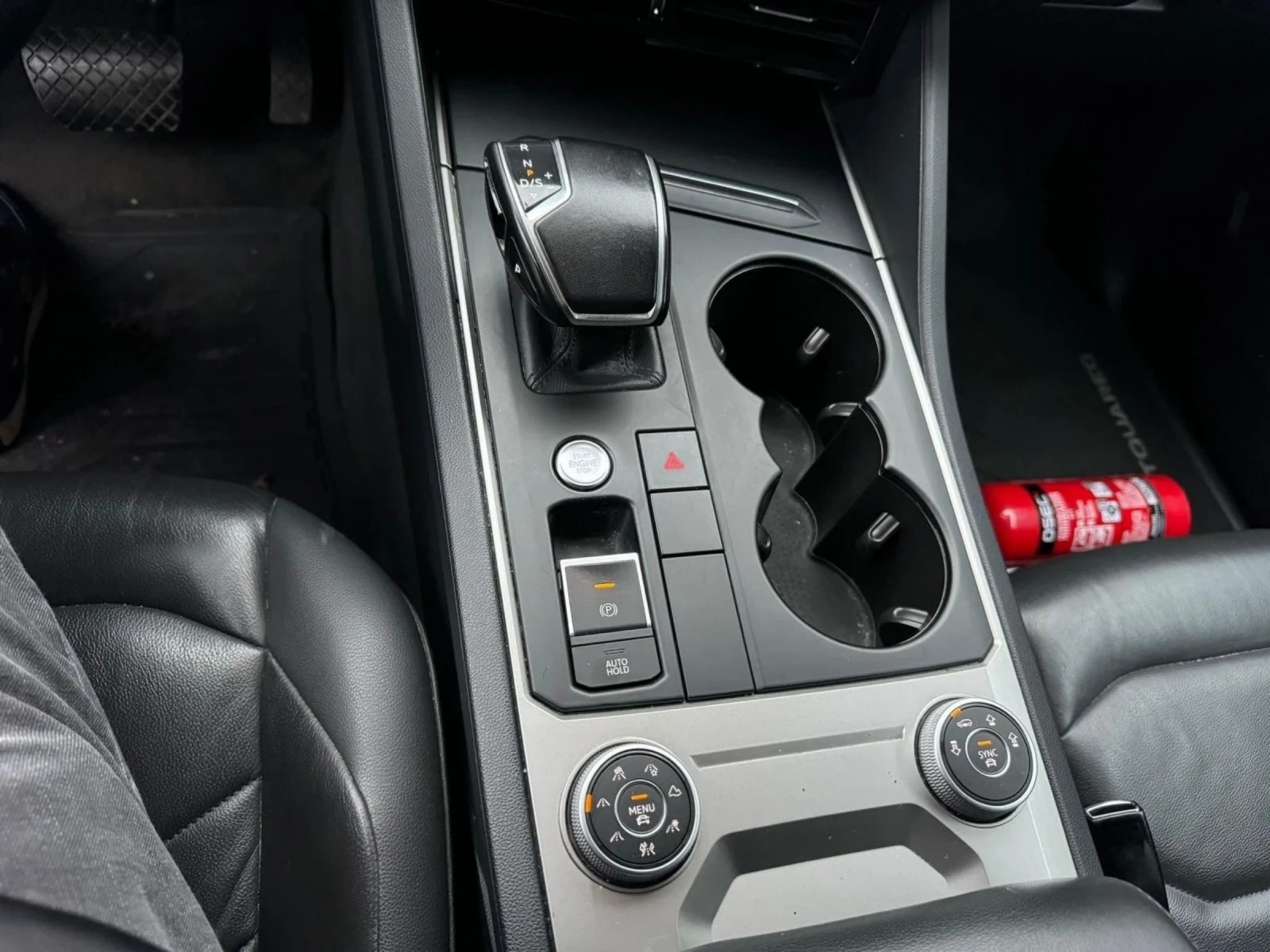 VW Touareg R LINE 3.0 TDI  БАРТЕР  - изображение 9