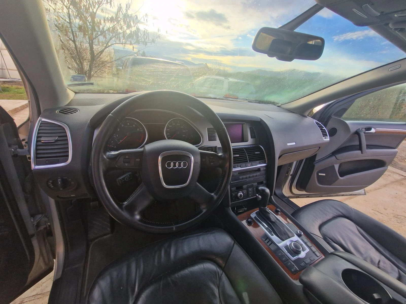 Audi Q7 3.6 - изображение 7