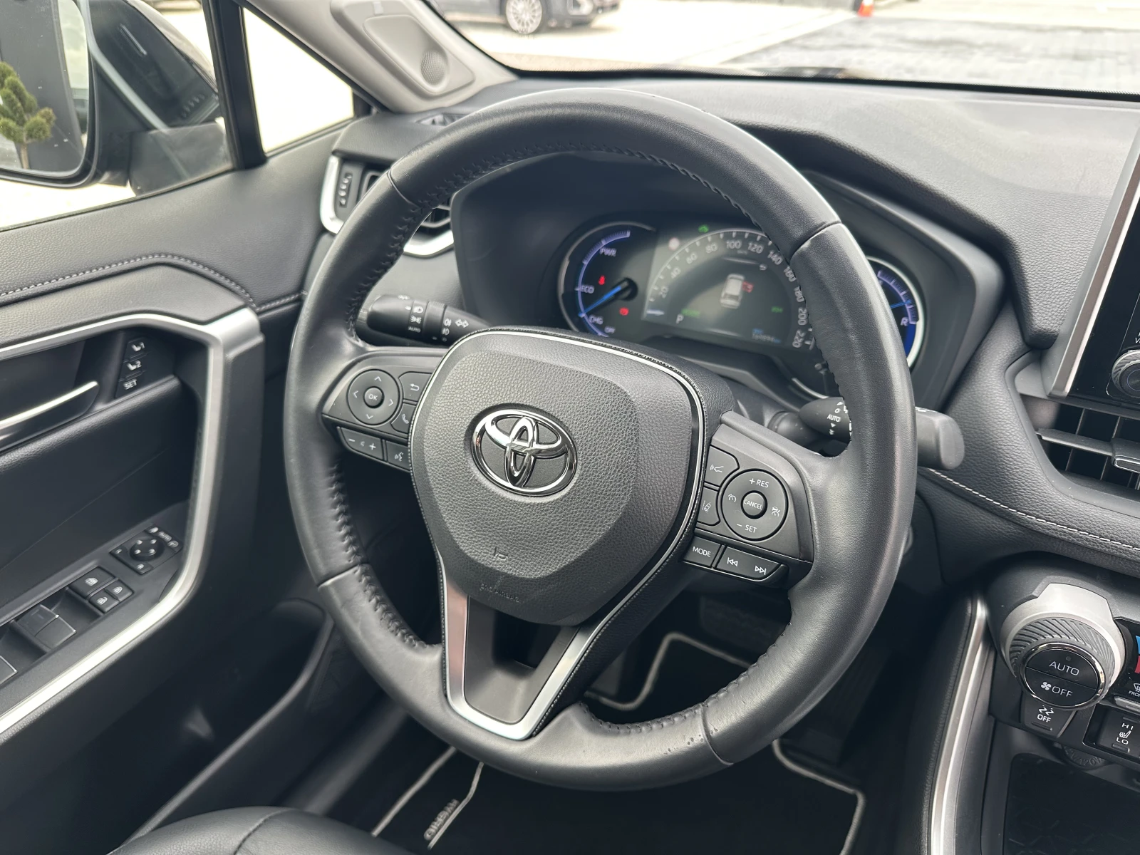 Toyota Rav4 � ��������/�������� 2.5 vvt-ie h Lounge 218cv e-cv | Mobile.bg � ����������� 12
