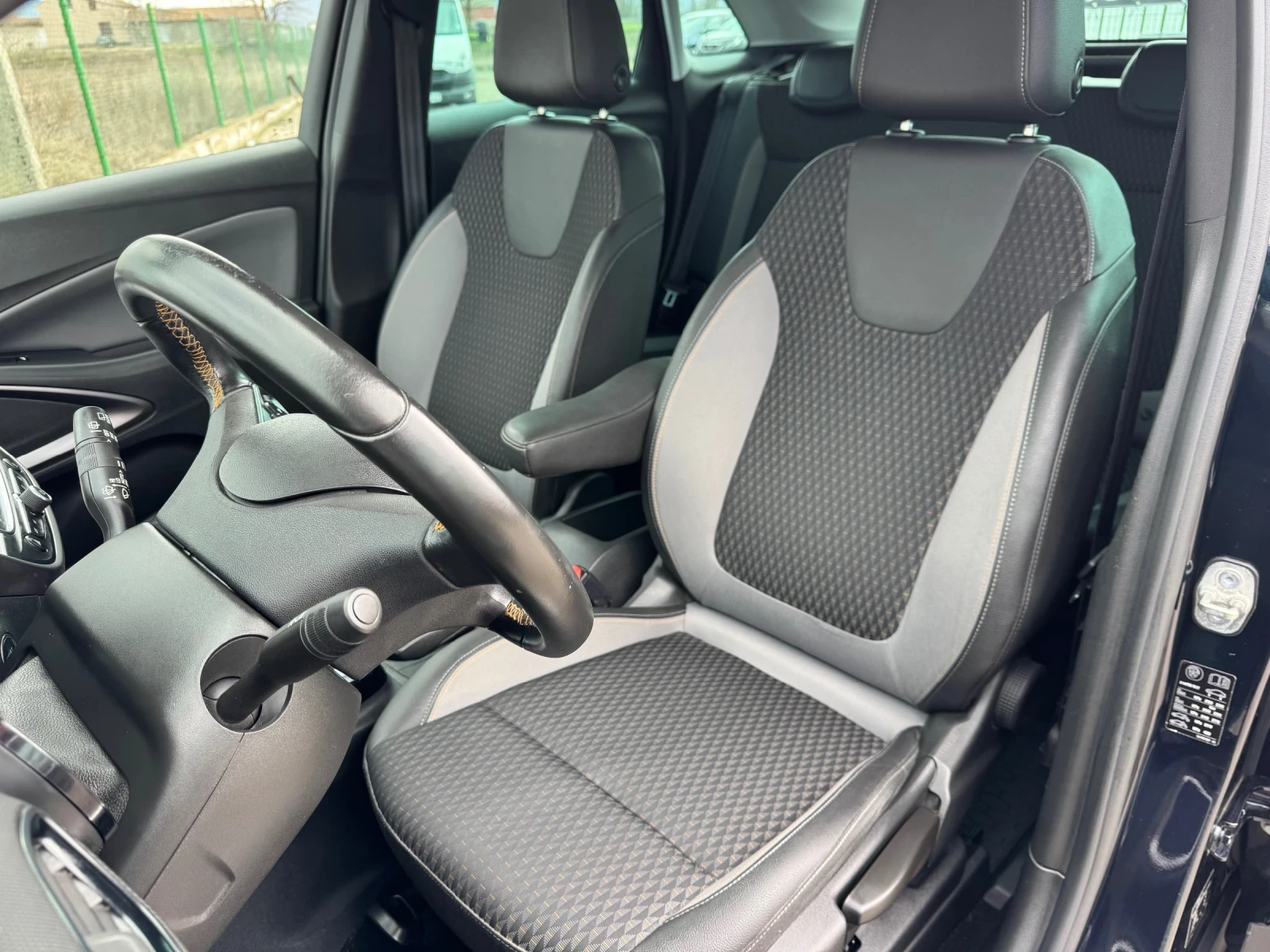 Opel Crossland X 1.2T * AVTOMAT* CAMERA* NAVI* SERVICE* FULL*  - изображение 10