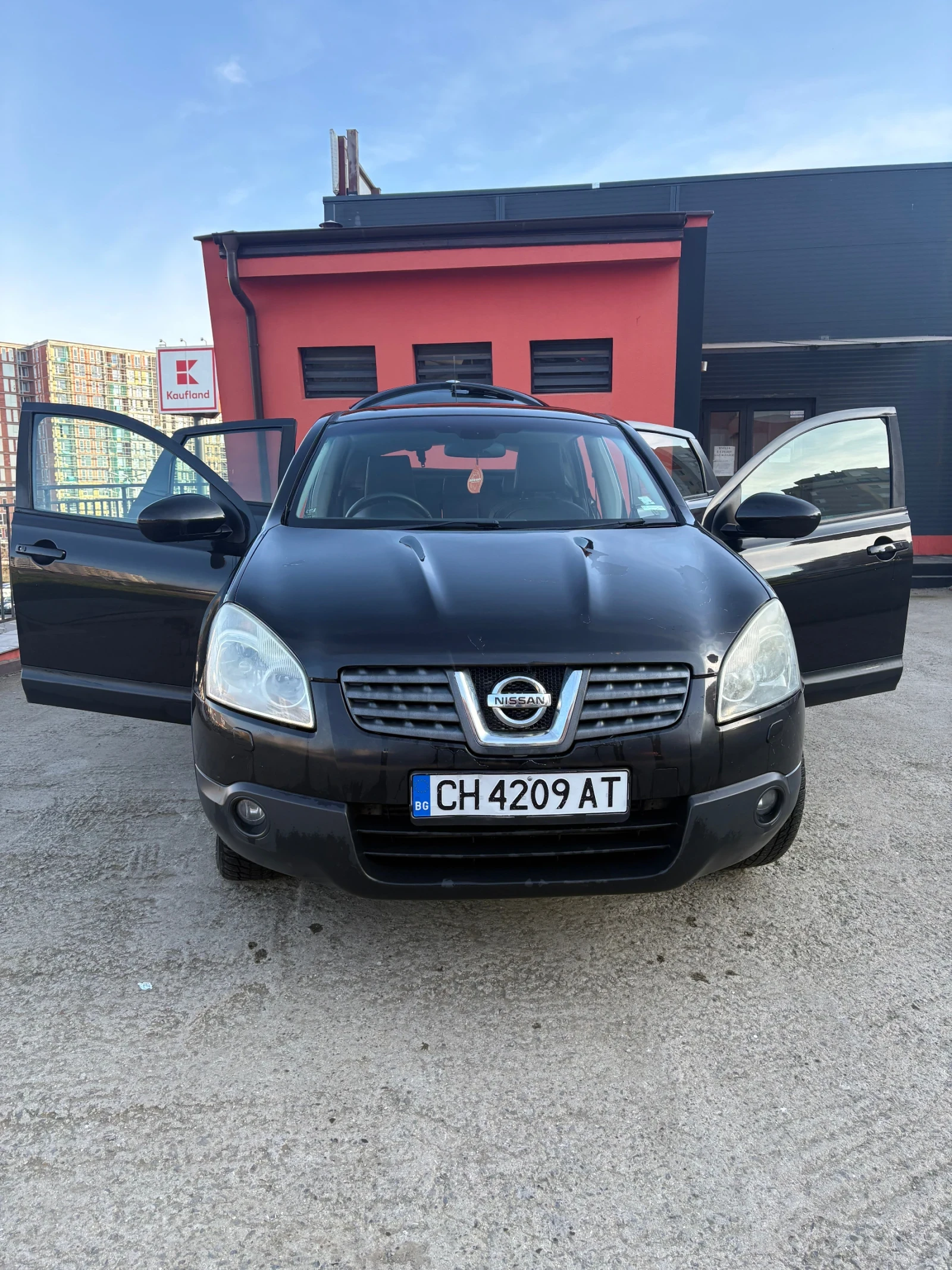 Nissan Qashqai, снимка 3 - Автомобили и джипове - 53978661