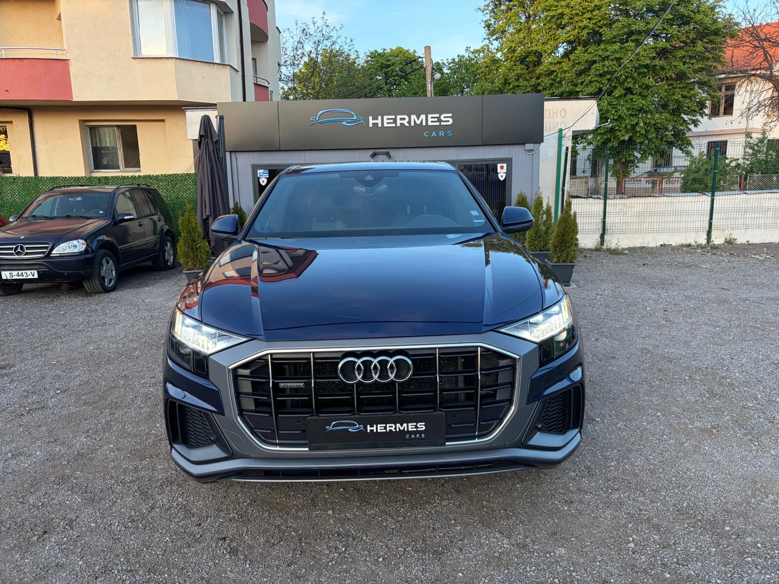 Audi Q8 S-line