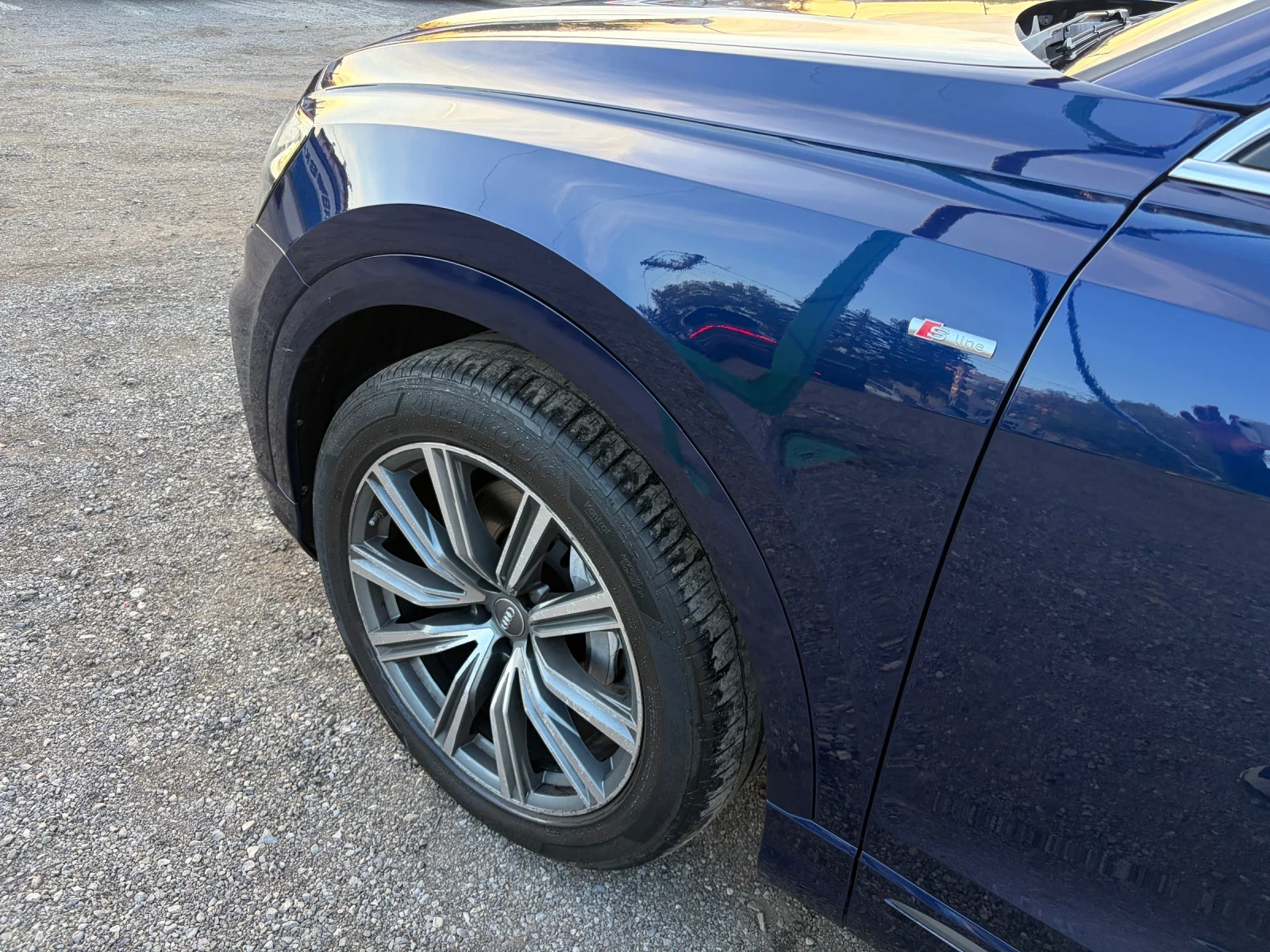 Audi Q8 S-line, снимка 8 - Автомобили и джипове - 54335880