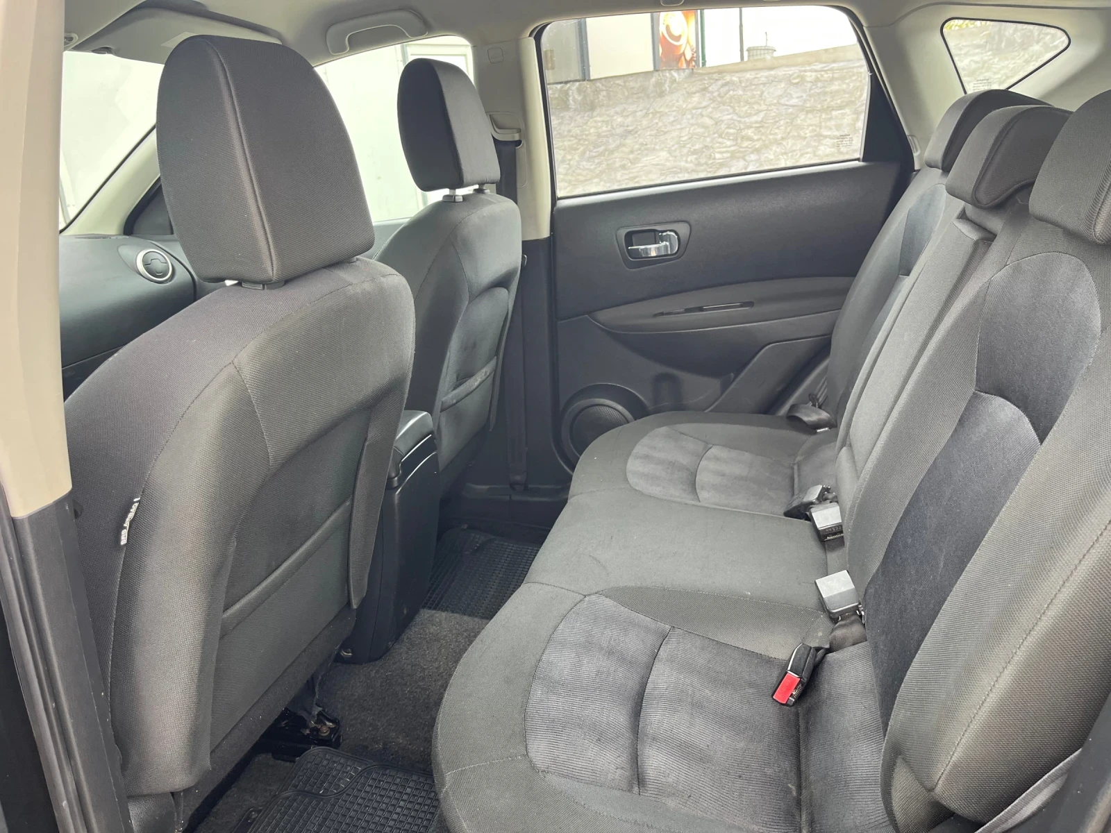 Nissan Qashqai 2.0DCI Facelift, снимка 13 - Автомобили и джипове - 54391605