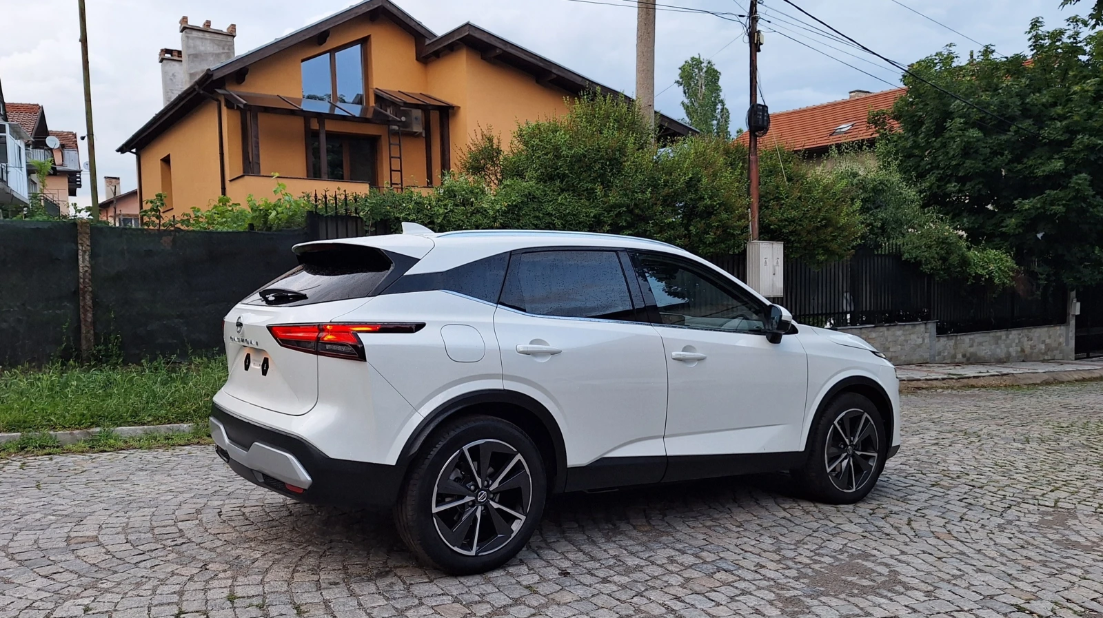 Nissan Qashqai NISSAN QASHQAI 4х4 БЕНЗИН/ХИБРИД АВТОМАТИК  TEKNA, снимка 12 - Автомобили и джипове - 55052605