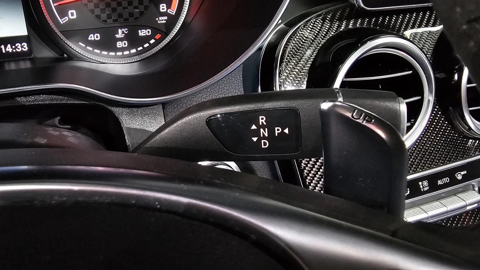 Mercedes-Benz GLC 43 AMG BLIND SPOT* ЕЛ. БАГАЖНИК* HUD* 360* КРАЙНА ЦЕНА, снимка 9 - Автомобили и джипове - 55243528