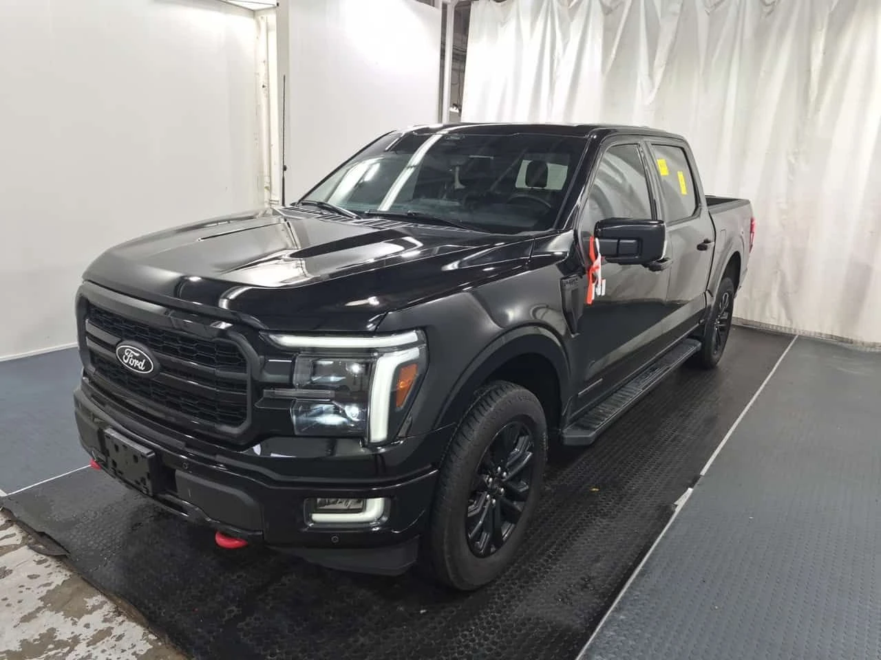 Ford F150 * LARIAT CREW CAB SHORT BED * CARFAX * БЕЗ ПЪРВОНА