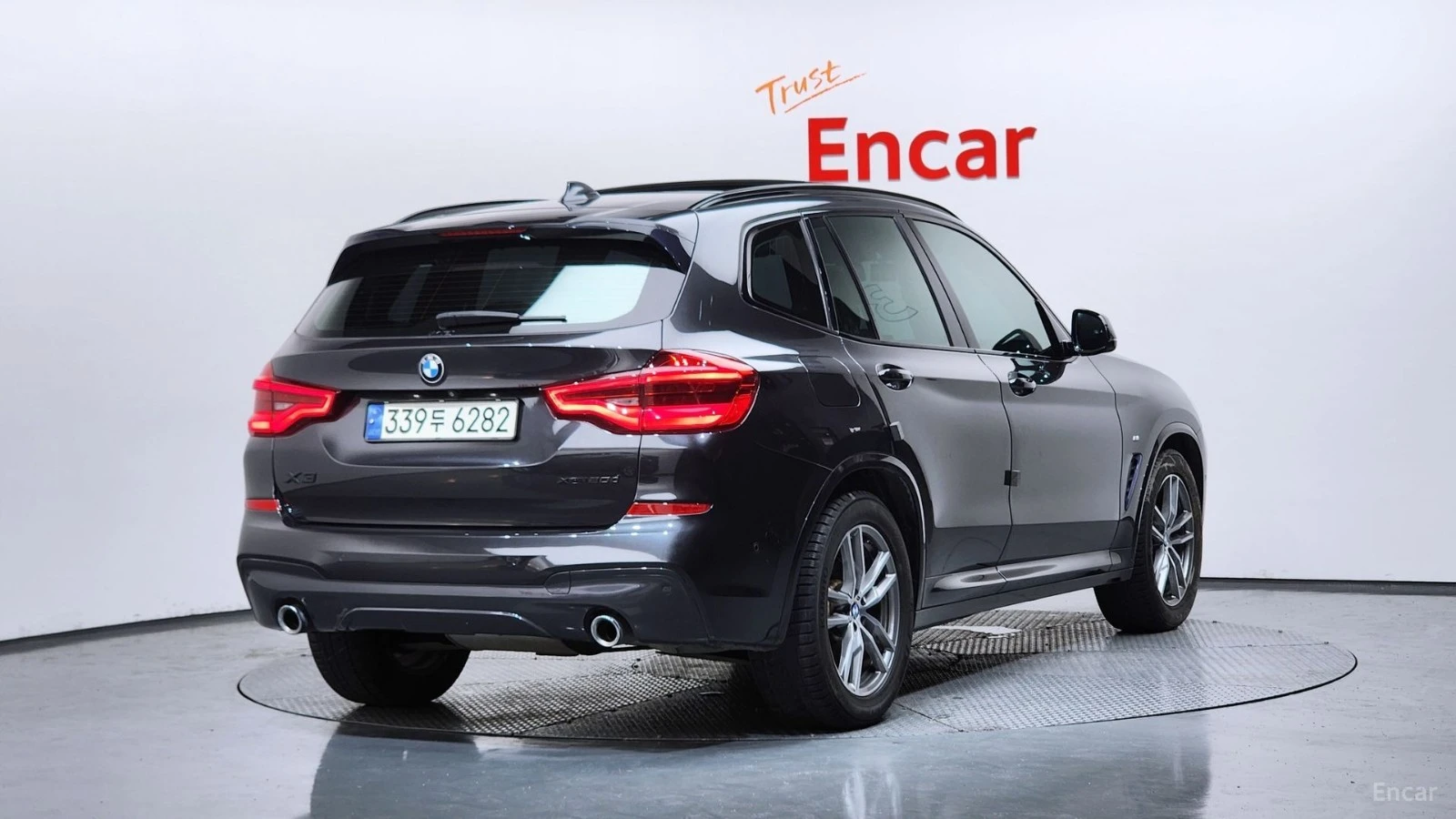 BMW X3 MPACK* ПОДГРЕВ* КАМЕРА* ДИСТРОНИК* HEADUP, снимка 2 - Автомобили и джипове - 55424259