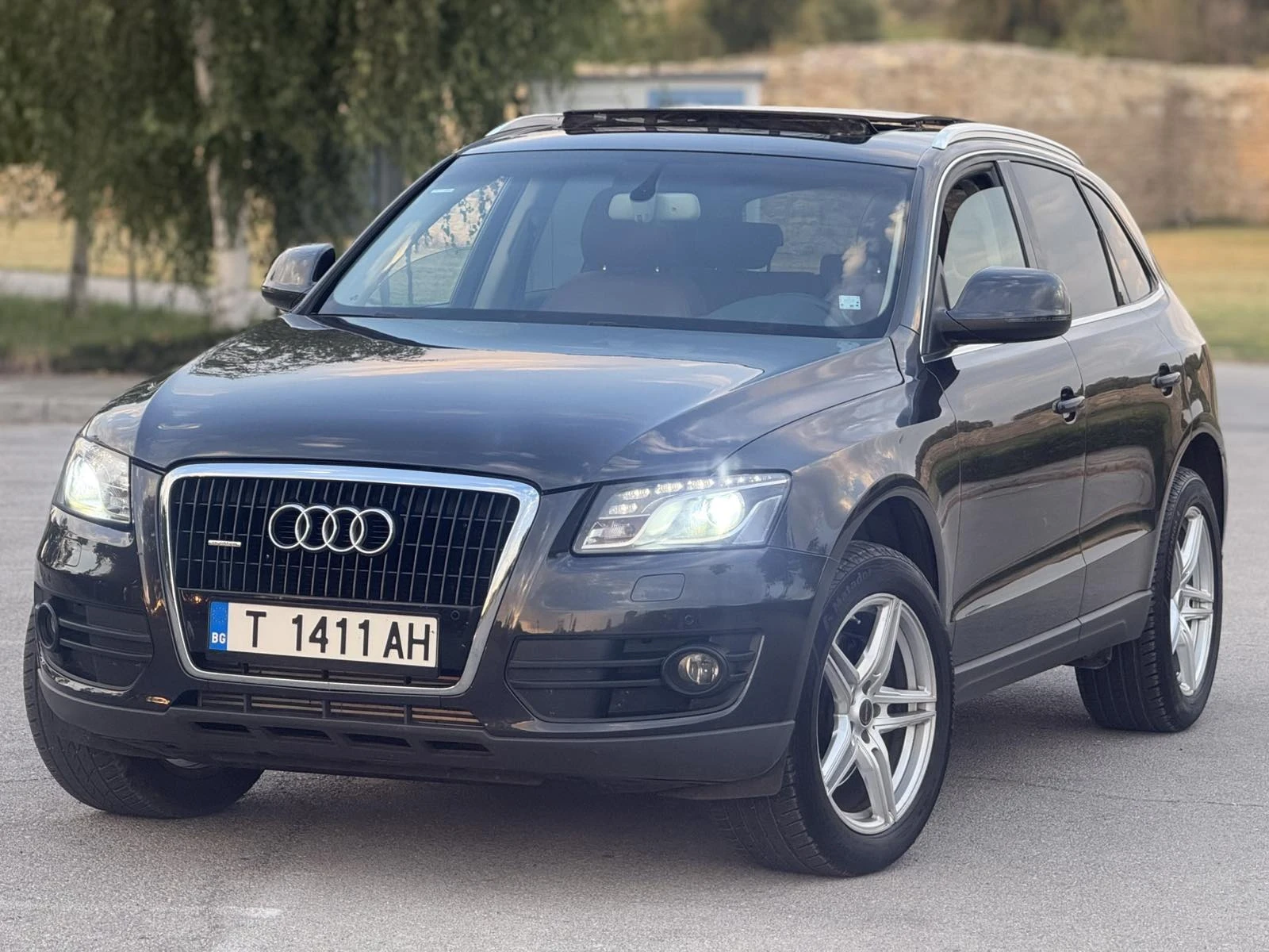 Audi Q5 3.0, снимка 2 - Автомобили и джипове - 55540648