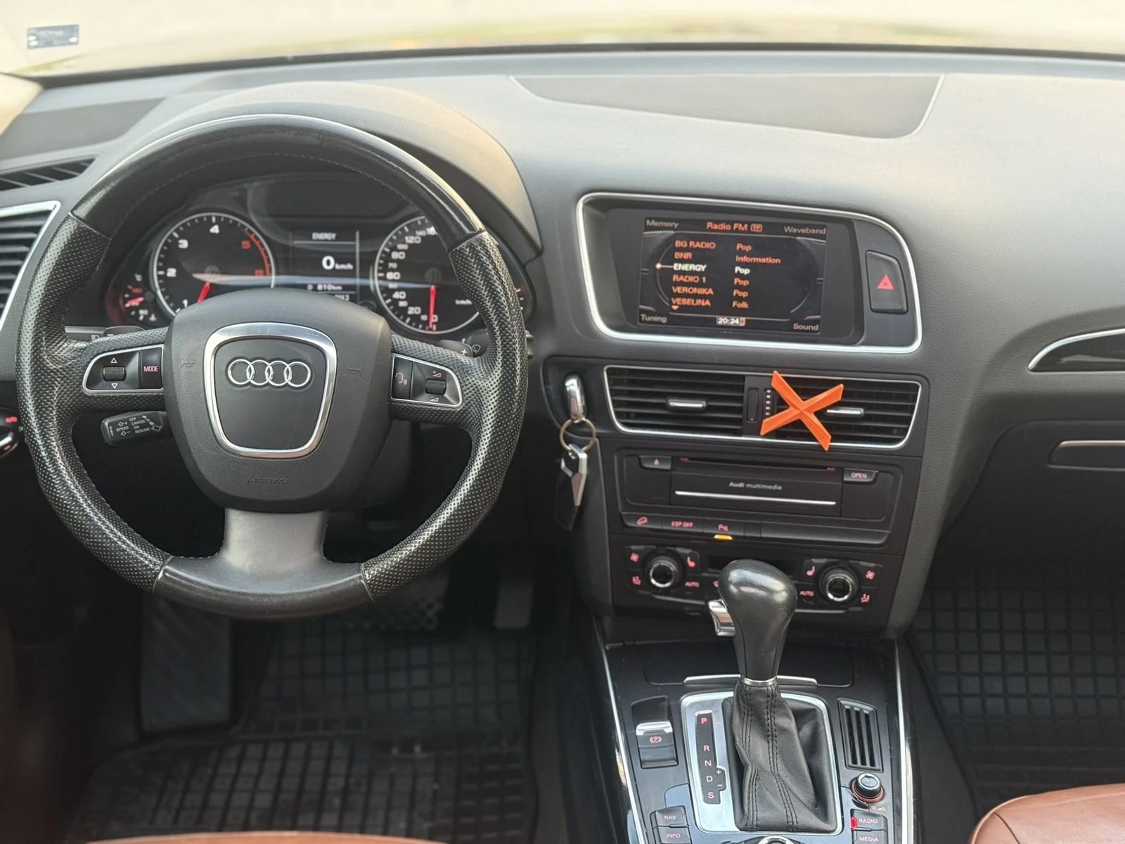 Audi Q5 3.0, снимка 10 - Автомобили и джипове - 55540648