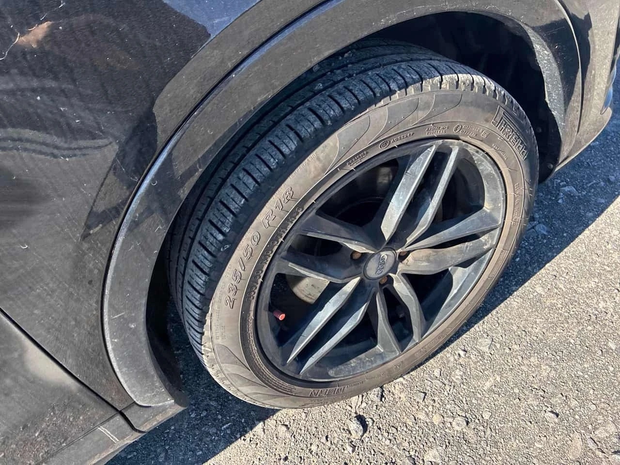 Audi Q3 * Komfort * CARFAX * БЕЗ ПЪРВОНАЧАЛНА ВНОСКА, снимка 7 - Автомобили и джипове - 56199375