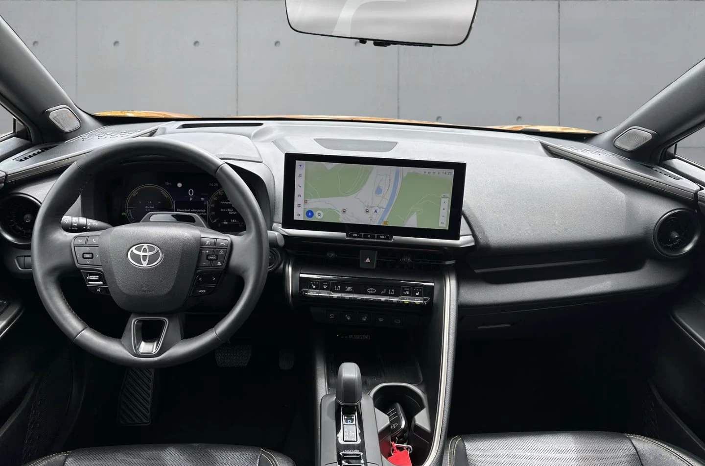 Toyota C-HR 2.0HEV/197HP/PREMIERE/360/ACC/LED/KLESS/915z | Mobile.bg � ����������� 12