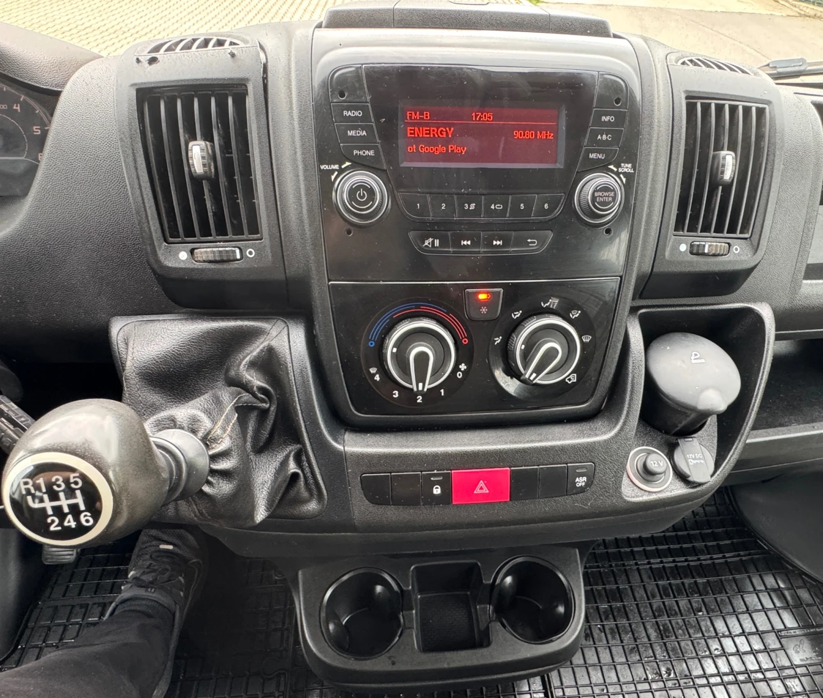Fiat Ducato 2.3 JTD* Мultidjet 2* Iveko, снимка 13 - Бусове и автобуси - 54487649