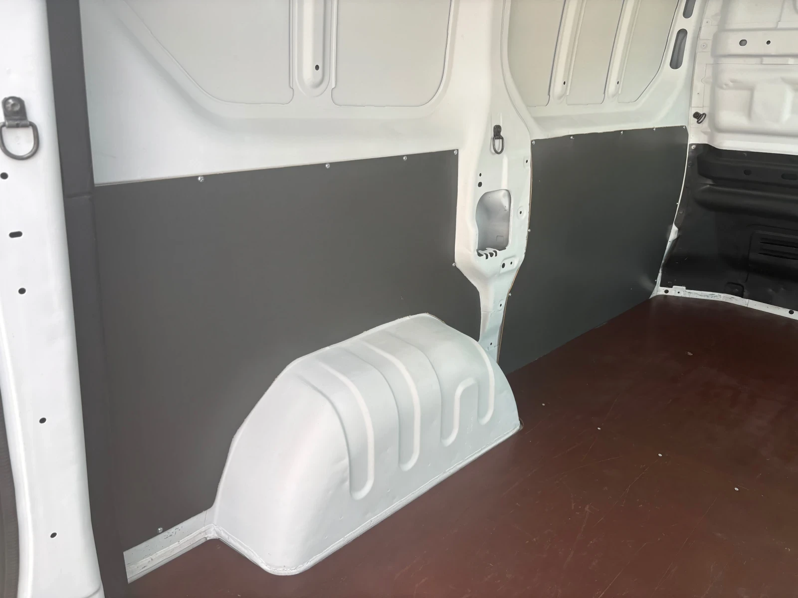 Renault Trafic 1.6d EURO6, снимка 11 - Бусове и автобуси - 55015686