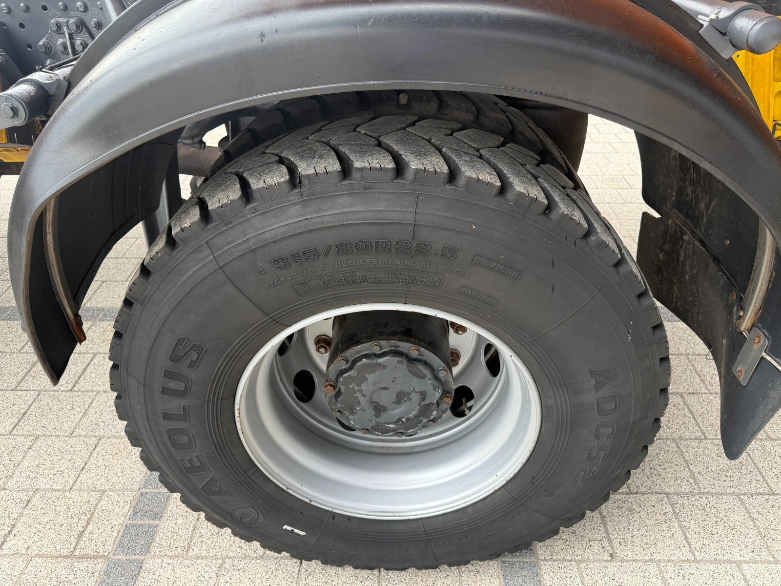 Man Tga 18.310 4х4 Самосвал с кран 4.20м. Климатик, снимка 6 - Камиони - 54869042