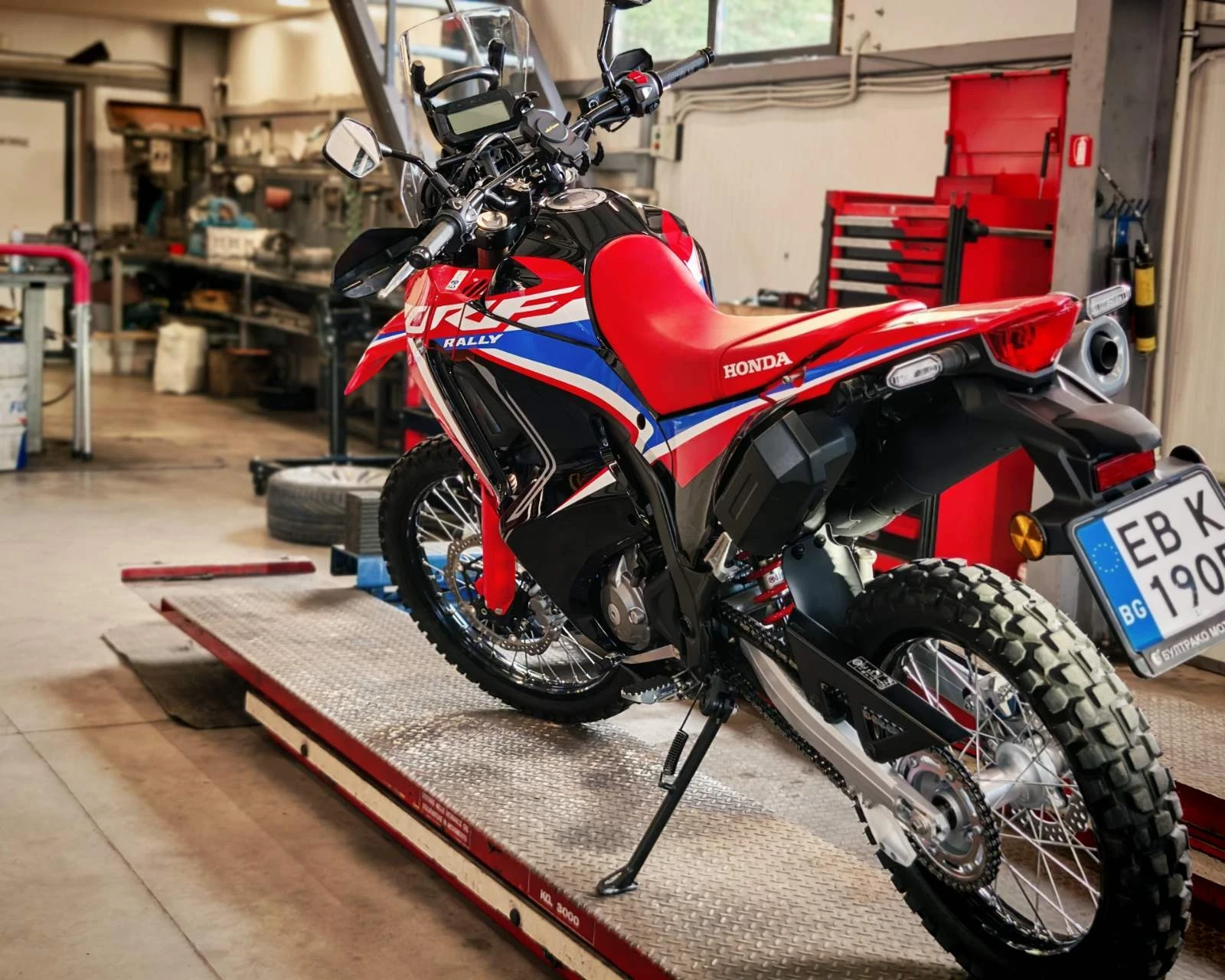 Honda Crf 300 Rally - изображение 3