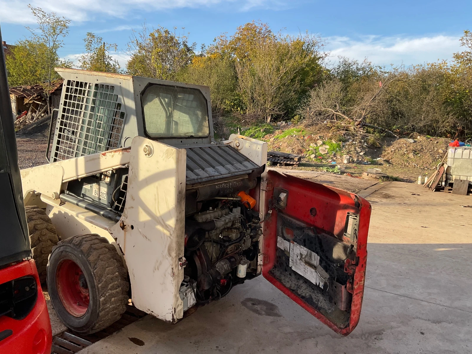 Мини челни товарачи Bobcat 751  - изображение 9