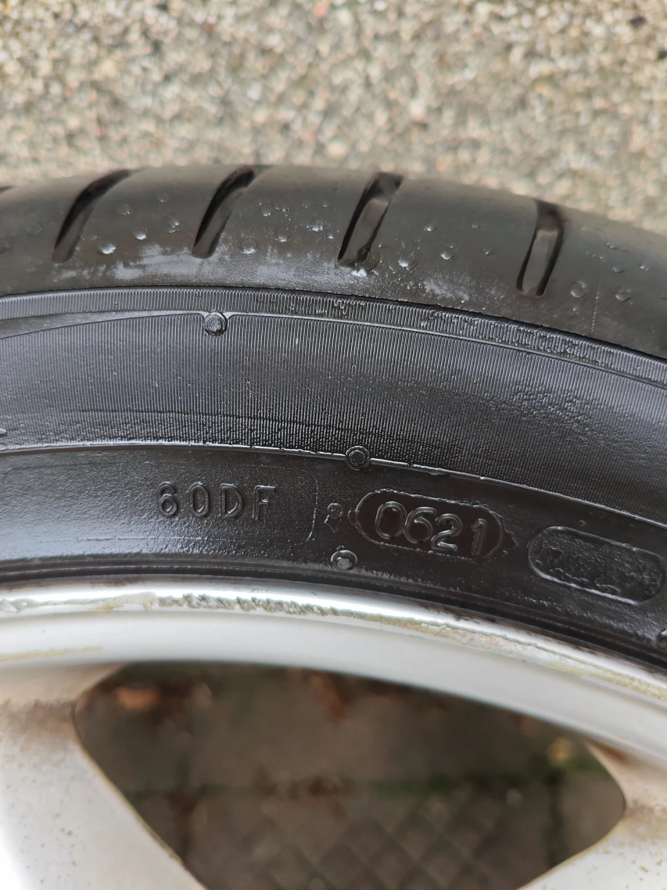    245/45R17 | Mobile.bg   5