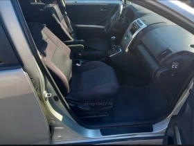 Обява за продажба на Toyota Corolla verso D4D 2000 ~4 300 лв. - изображение 9