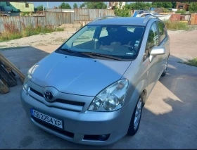 Обява за продажба на Toyota Corolla verso D4D 2000 ~4 300 лв. - изображение 1