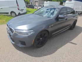 ������ BMW M5