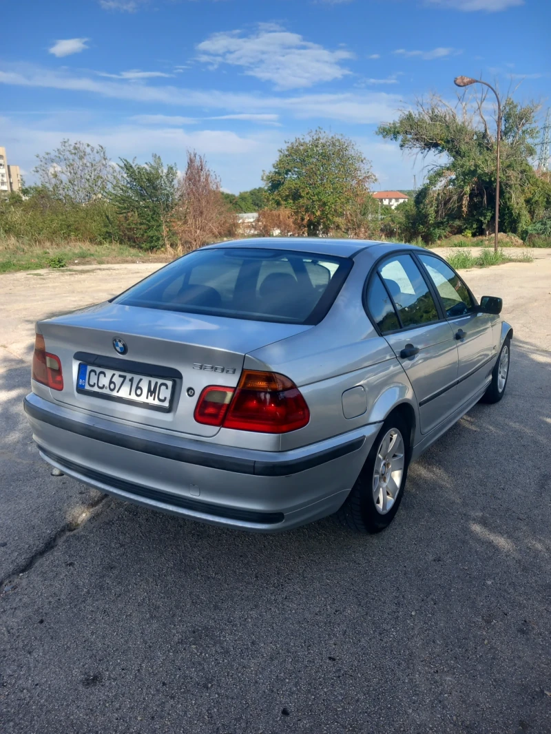 BMW 320, снимка 2 - Автомобили и джипове - 47254963