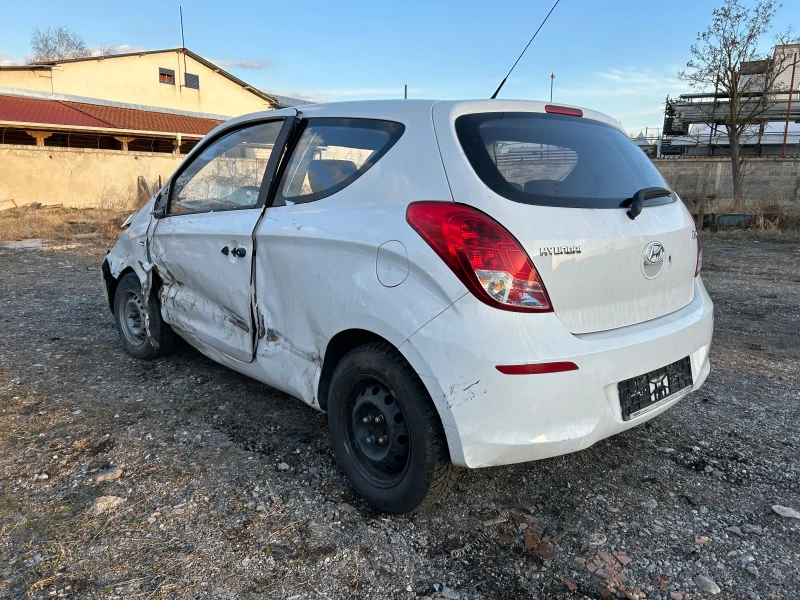 Hyundai I20 1.25i, снимка 3 - Автомобили и джипове - 48920755