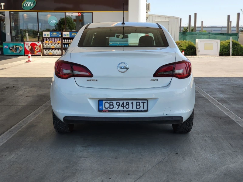 Opel Astra, снимка 3 - Автомобили и джипове - 52485164