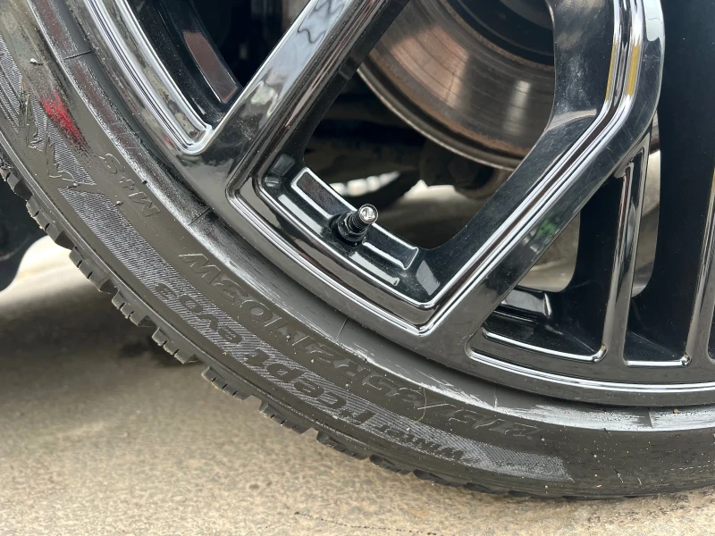 Tesla Model Y PERFORMANCE  EU, снимка 11 - Автомобили и джипове - 51407357