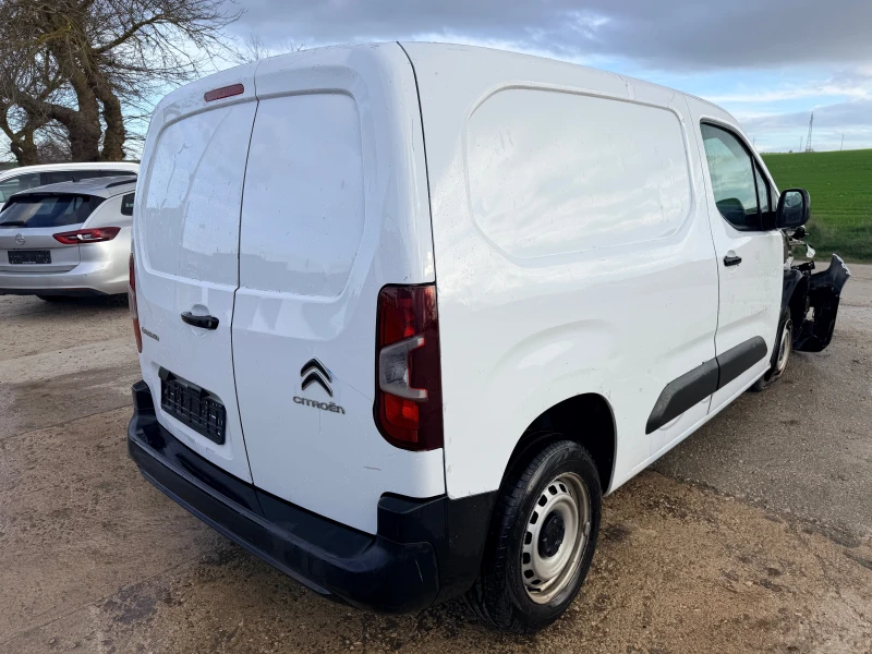 Citroen Berlingo 1.5 BlueHDi, снимка 7 - Автомобили и джипове - 52554363
