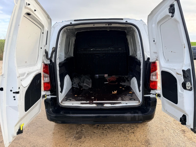 Citroen Berlingo 1.5 BlueHDi, снимка 10 - Автомобили и джипове - 52554363