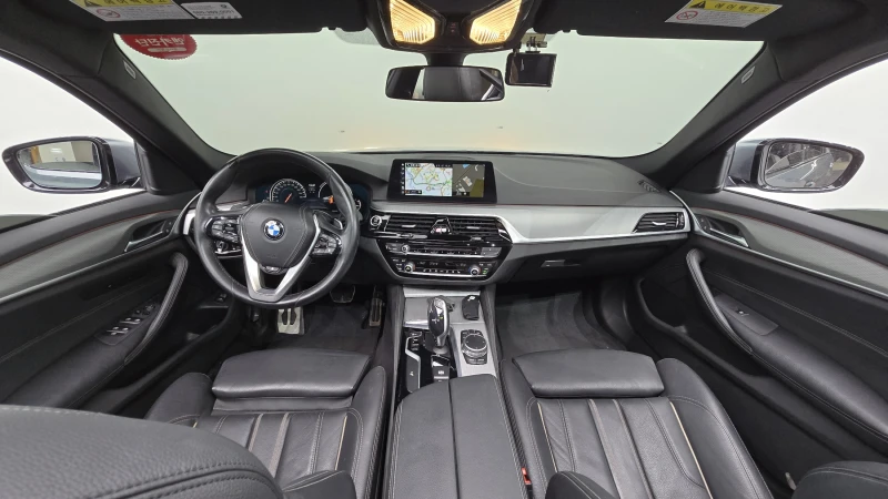 BMW 520 d M sport, снимка 6 - Автомобили и джипове - 52561750
