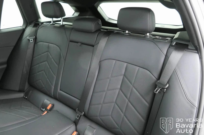 BMW 520 i Touring M Sport Paket Steptronic, снимка 8 - Автомобили и джипове - 52727078