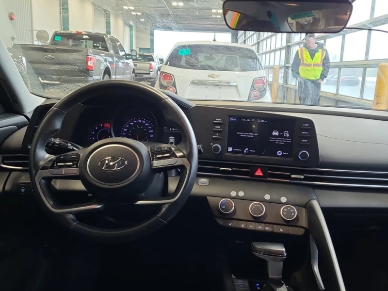 Hyundai Elantra * PREFERRED * CARFAX * БЕЗ ПЪРВОНАЧАЛНА ВНОСКА, снимка 7 - Автомобили и джипове - 53145381